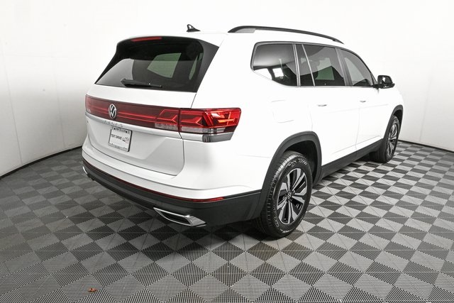 new 2026 Volkswagen Atlas car, priced at $43,347