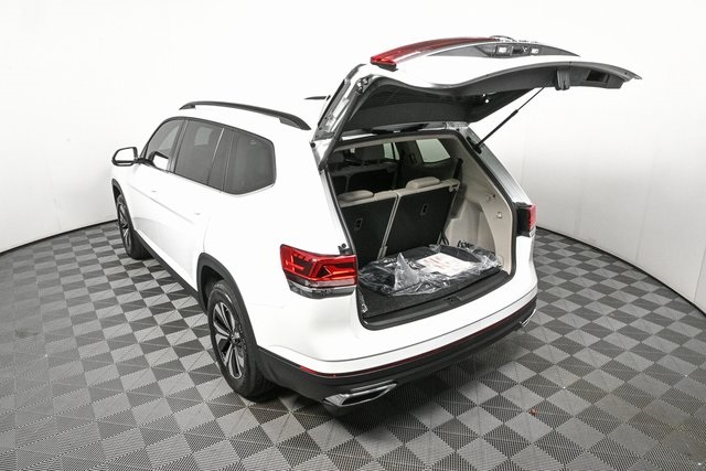 new 2026 Volkswagen Atlas car, priced at $43,347