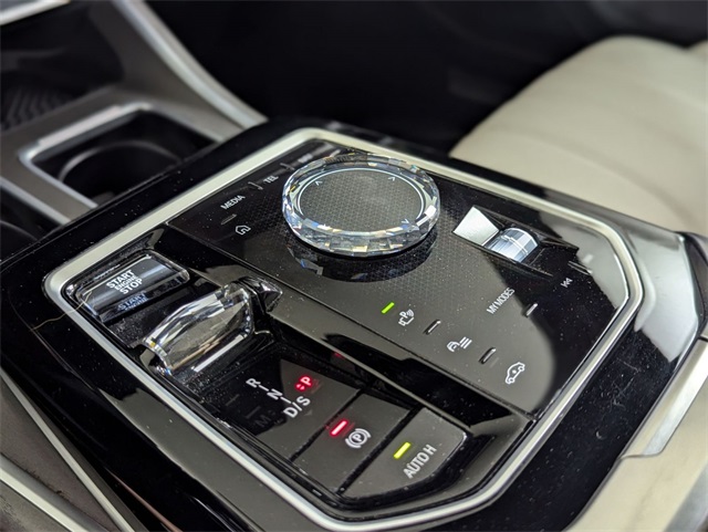 used 2023 BMW 7-Series car, priced at $72,871