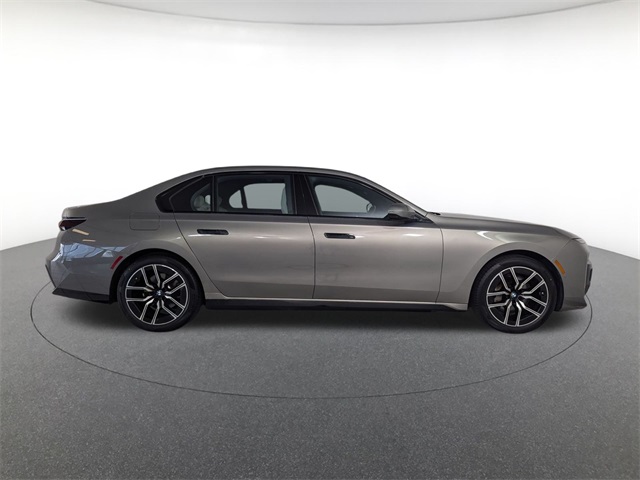 used 2023 BMW 7-Series car, priced at $72,871