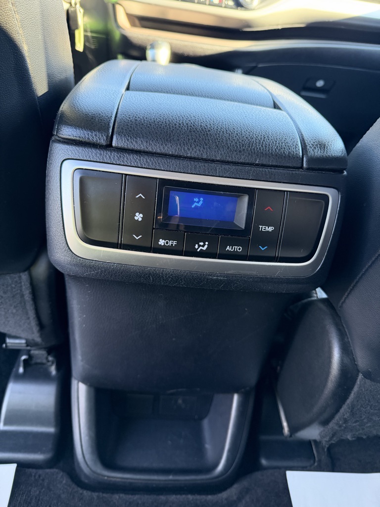 used 2016 Toyota Highlander car, priced at $19,503