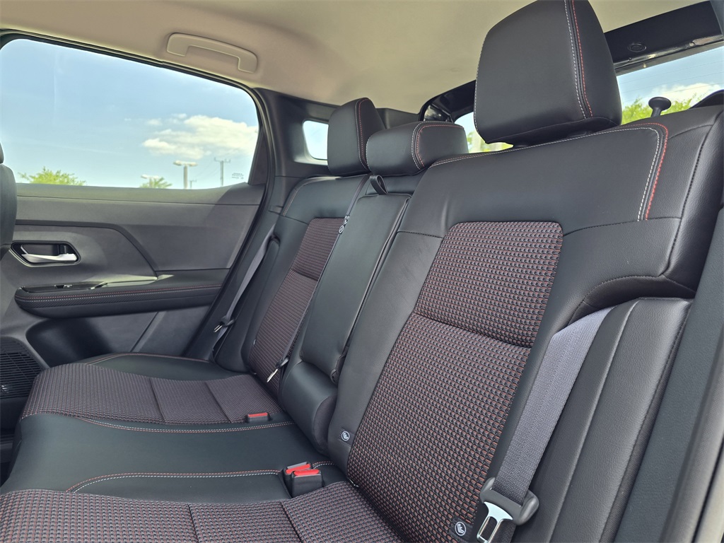 new 2025 Nissan Kicks car, priced at $28,127