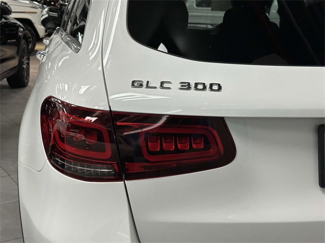 used 2022 Mercedes-Benz GLC car, priced at $35,991