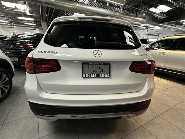 used 2022 Mercedes-Benz GLC car, priced at $35,991