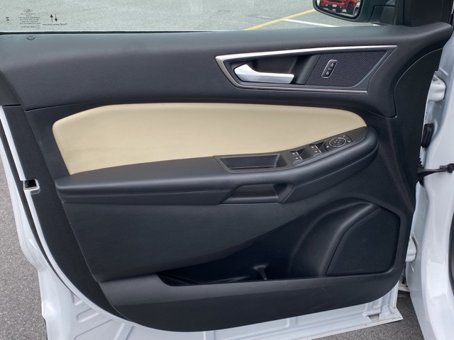 used 2022 Ford Edge car, priced at $20,667