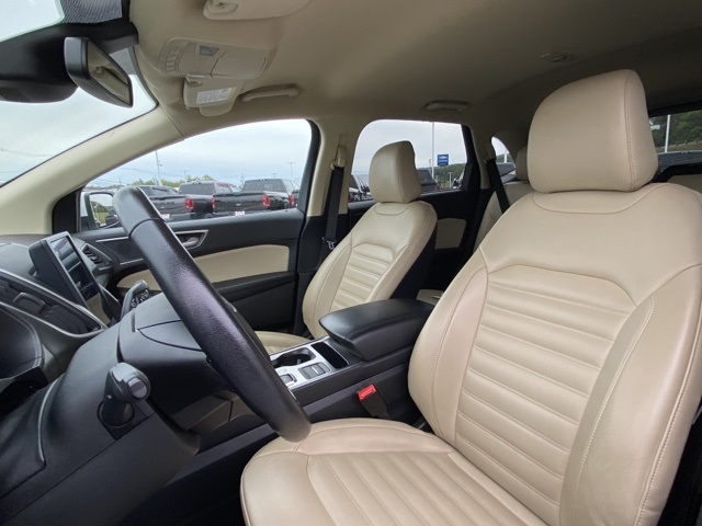 used 2022 Ford Edge car, priced at $20,667