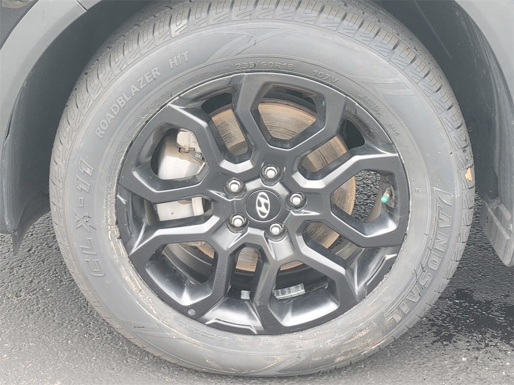 used 2023 Hyundai Santa Fe car, priced at $24,257