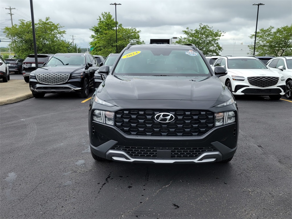 used 2023 Hyundai Santa Fe car, priced at $24,257