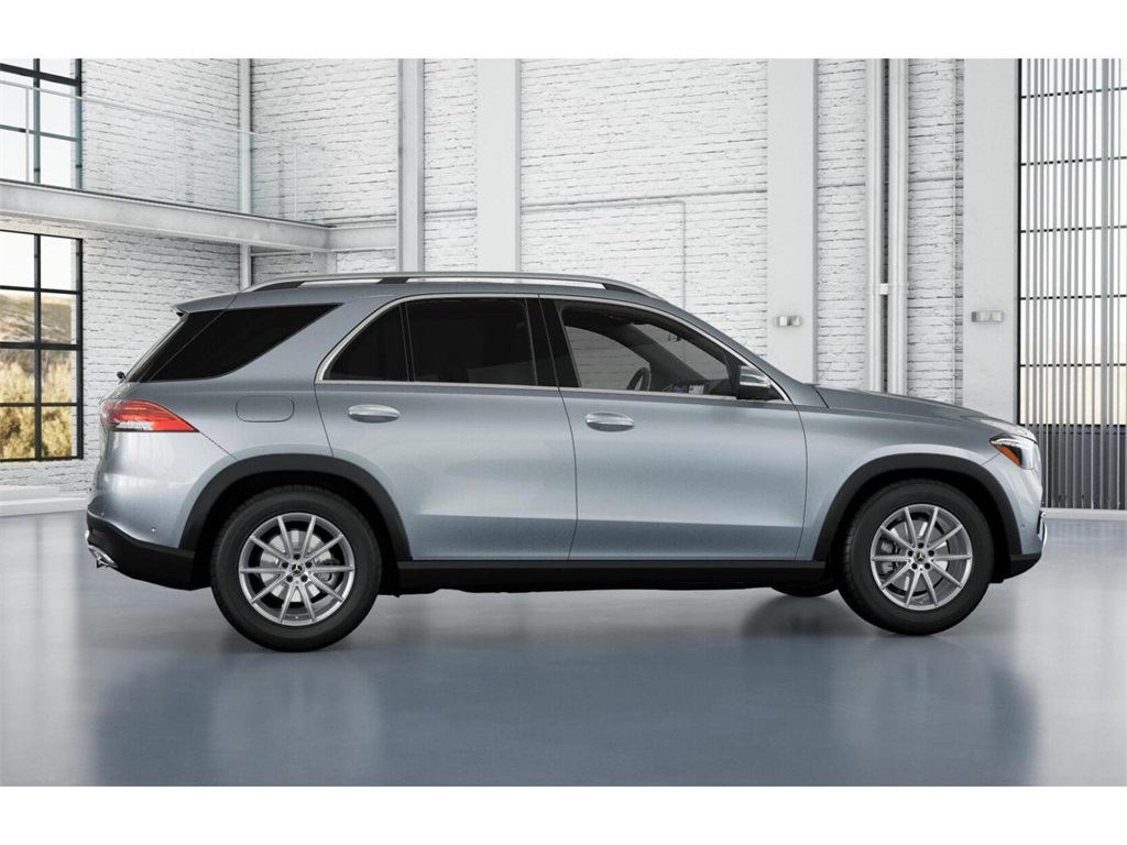 used 2024 Mercedes-Benz GLE car, priced at $57,900