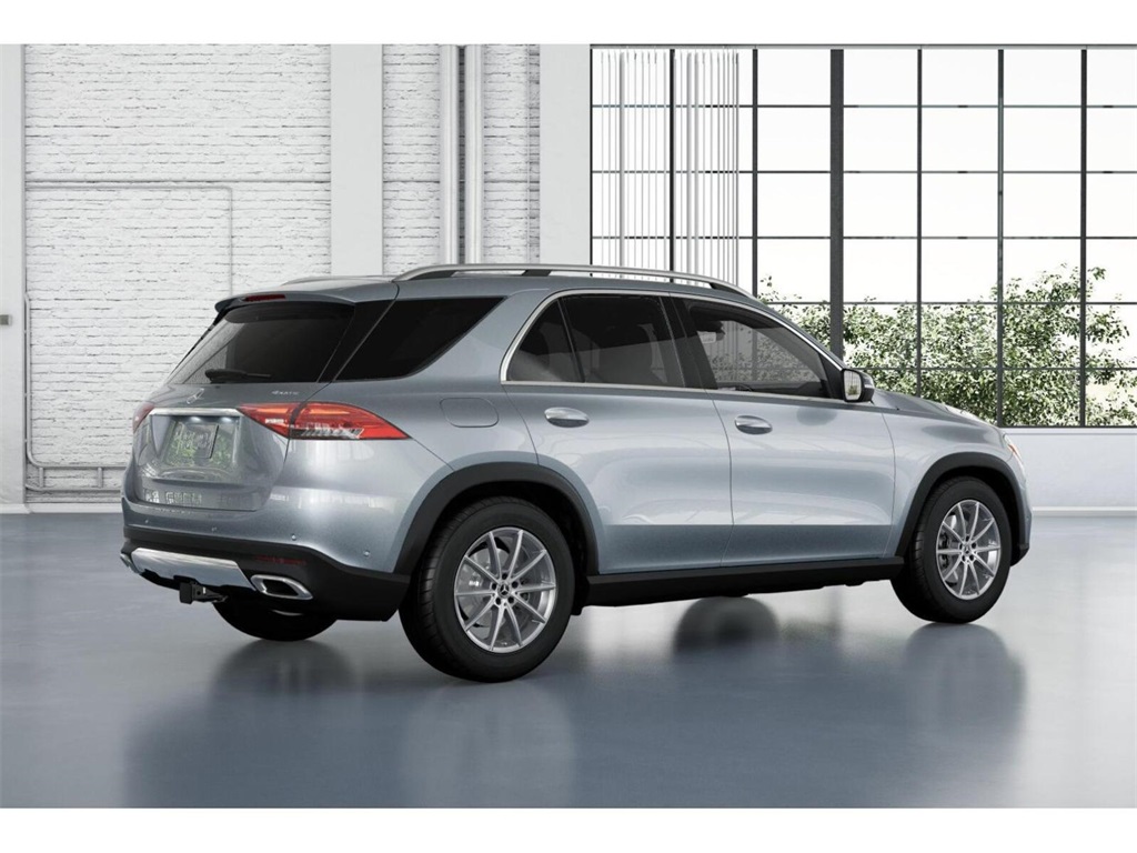 used 2024 Mercedes-Benz GLE car, priced at $57,900
