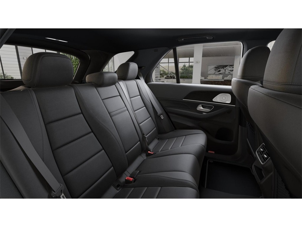 used 2024 Mercedes-Benz GLE car, priced at $57,900
