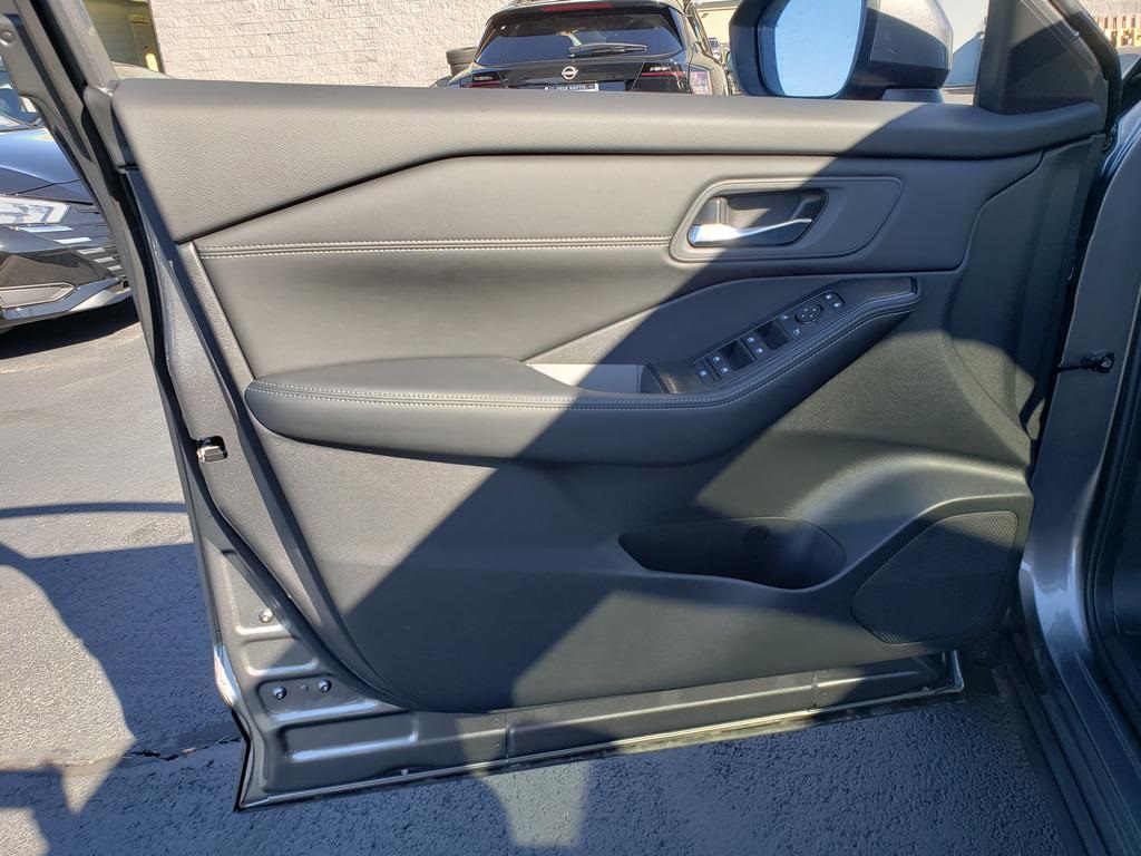 new 2026 Nissan Rogue car, priced at $32,519