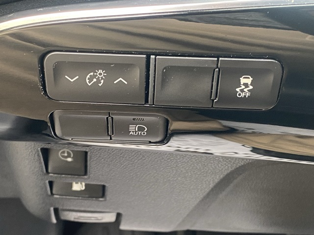 used 2020 Toyota Prius Prime car, priced at $18,995