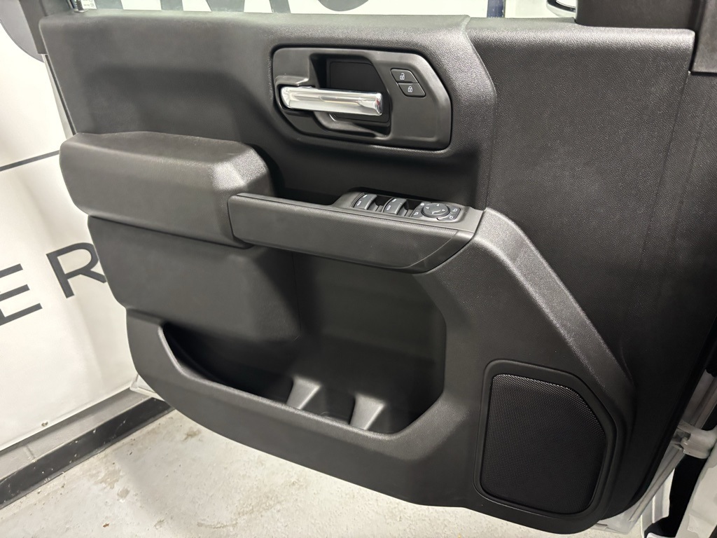 new 2025 GMC Sierra 2500HD car, priced at $52,651