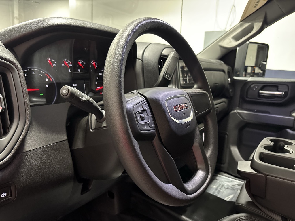 new 2025 GMC Sierra 2500HD car, priced at $52,651