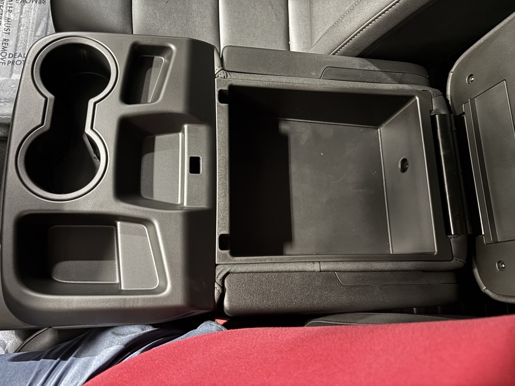 new 2025 GMC Sierra 2500HD car, priced at $52,651