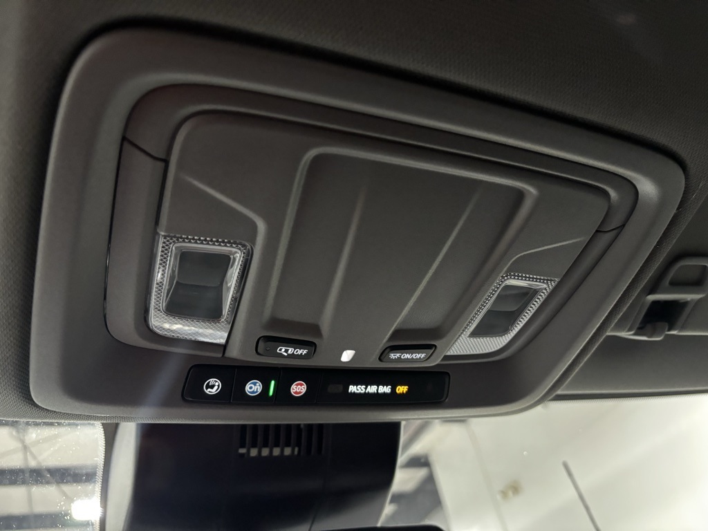 new 2025 GMC Sierra 2500HD car, priced at $52,651