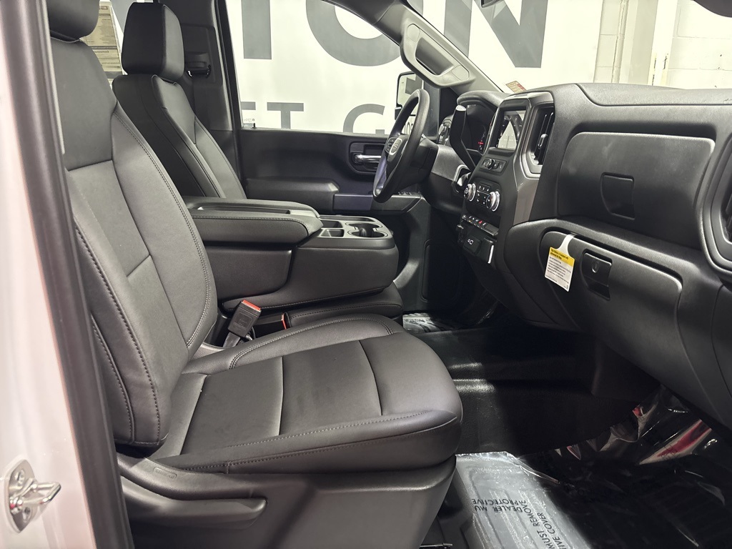 new 2025 GMC Sierra 2500HD car, priced at $52,651