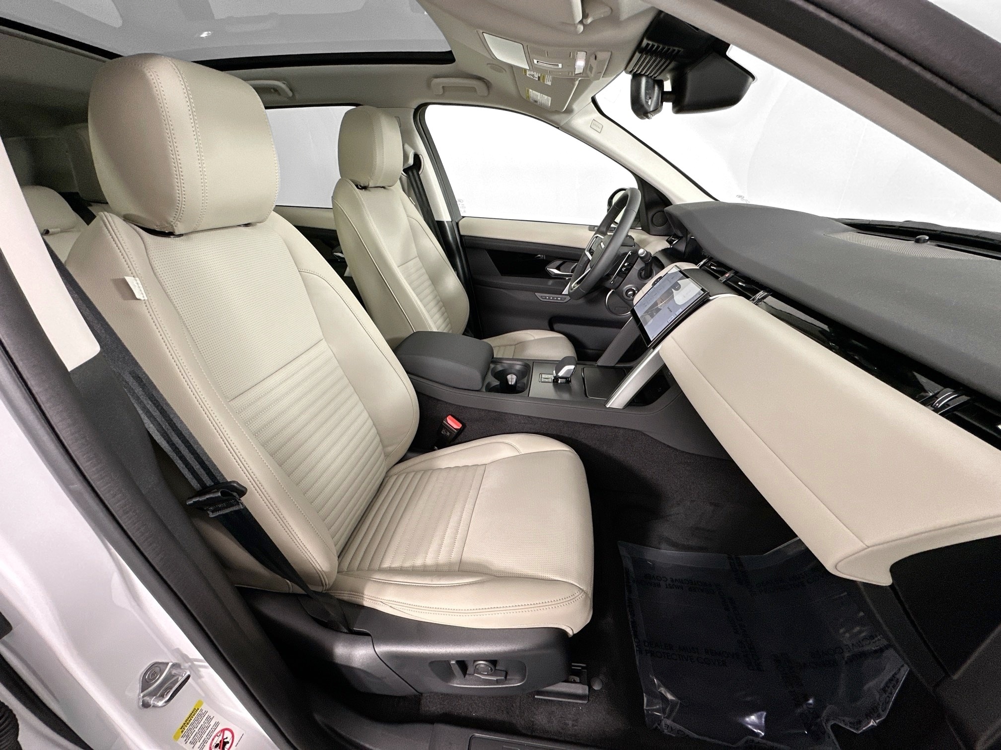 new 2025 Land Rover Discovery Sport car, priced at $52,678