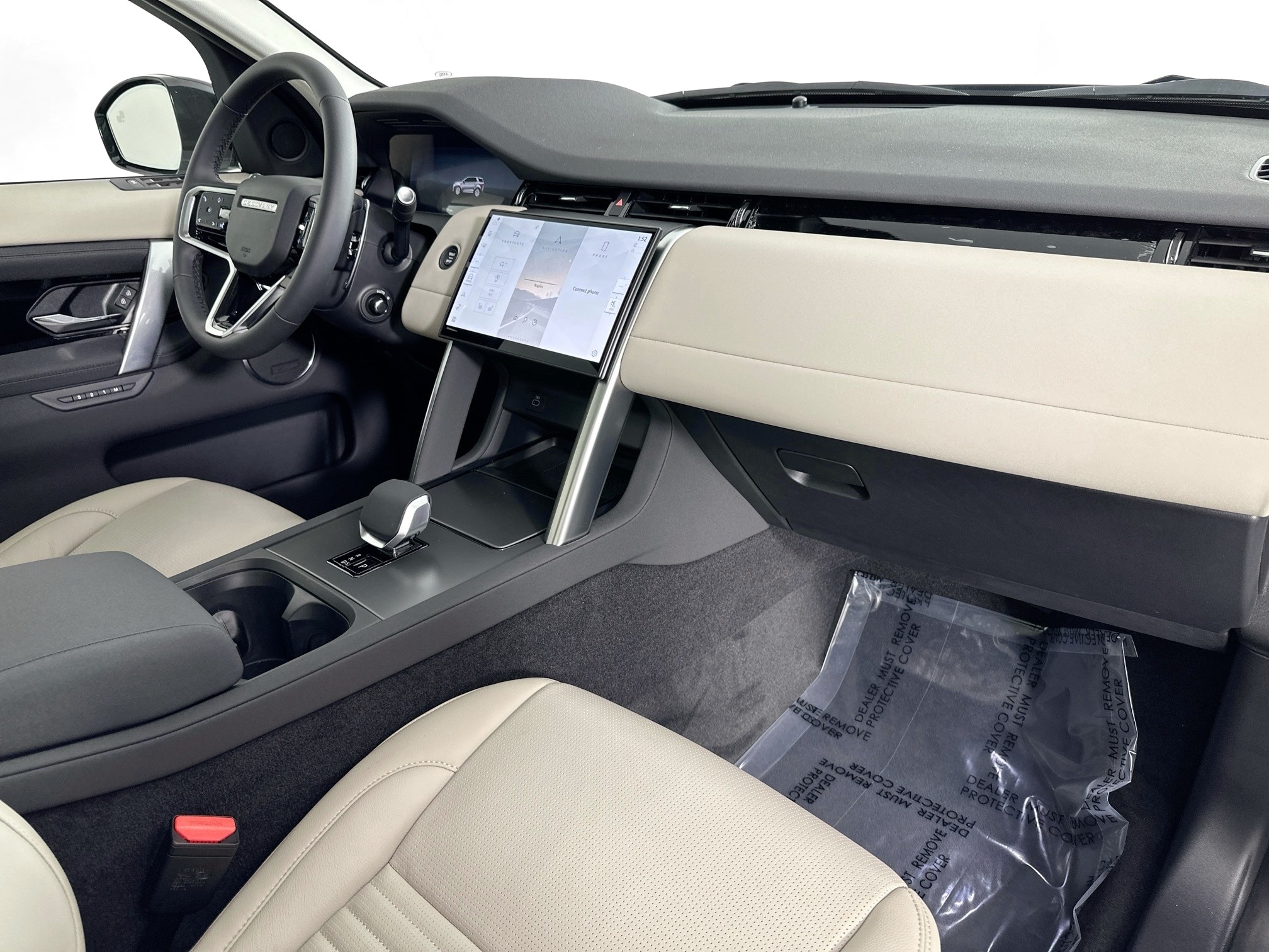 new 2025 Land Rover Discovery Sport car, priced at $52,678