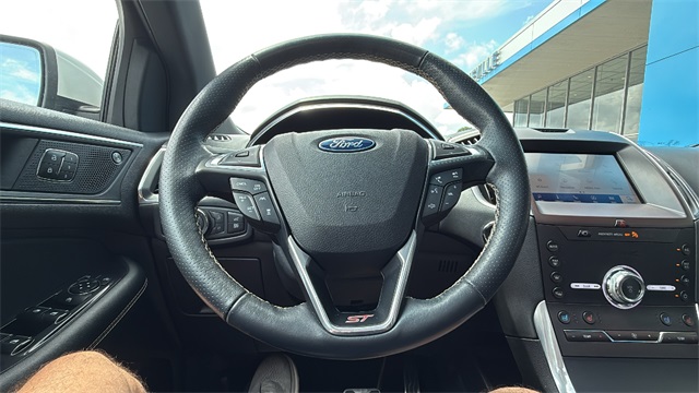 used 2020 Ford Edge car, priced at $22,899