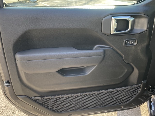 new 2026 Jeep Gladiator car, priced at $37,549