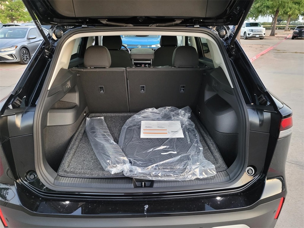 new 2025 Volkswagen Tiguan car, priced at $30,749