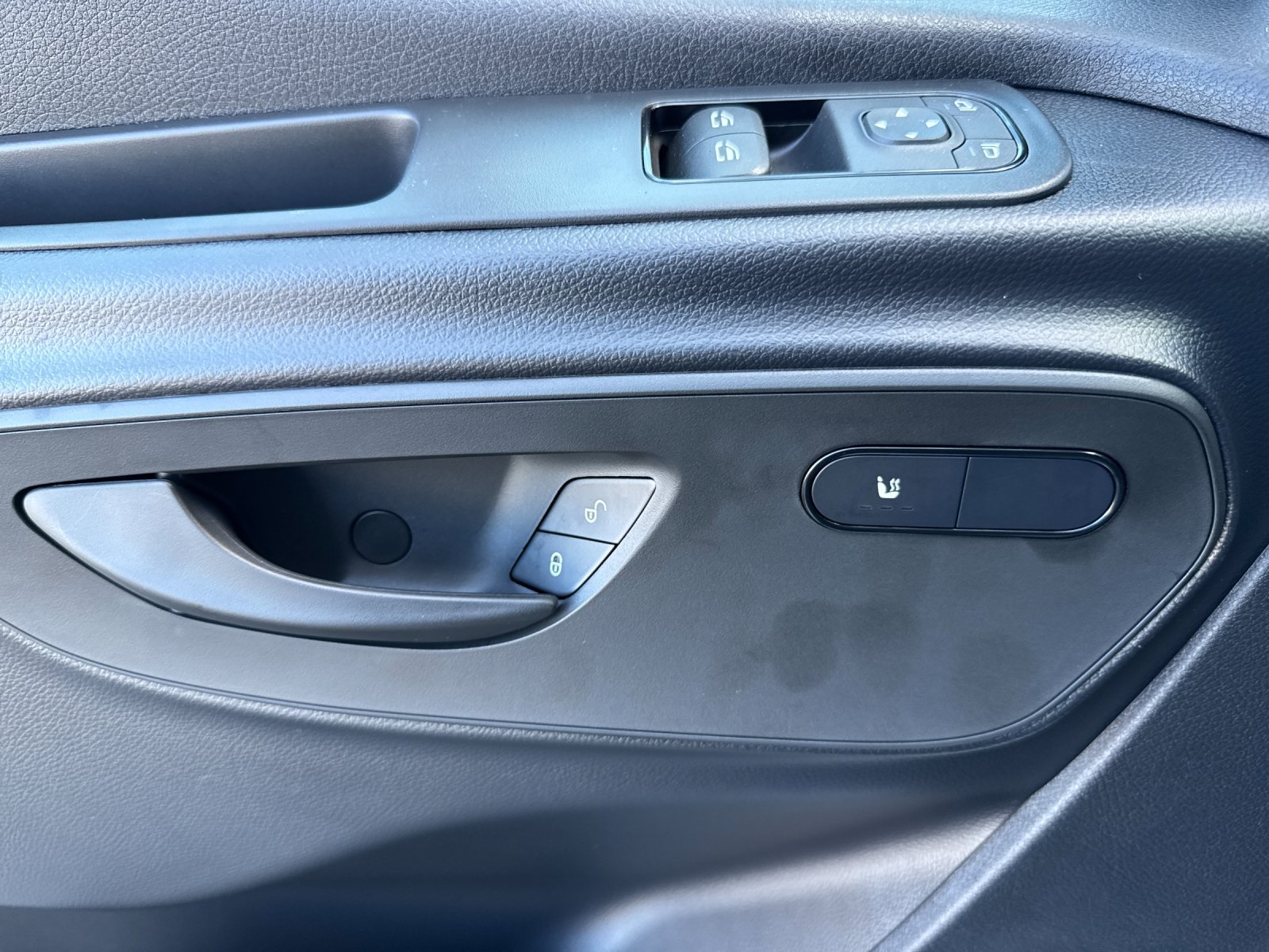 new 2025 Mercedes-Benz Sprinter 2500 car