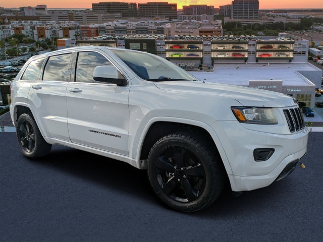 used 2015 Jeep Grand Cherokee car, priced at $12,392