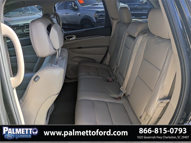 used 2017 Jeep Grand Cherokee car, priced at $15,474