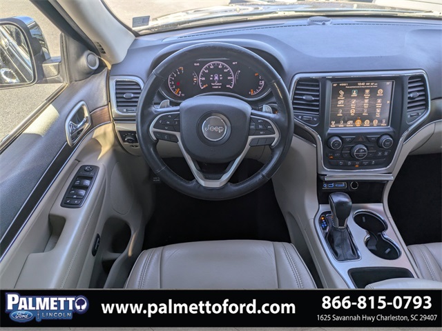 used 2017 Jeep Grand Cherokee car, priced at $15,474