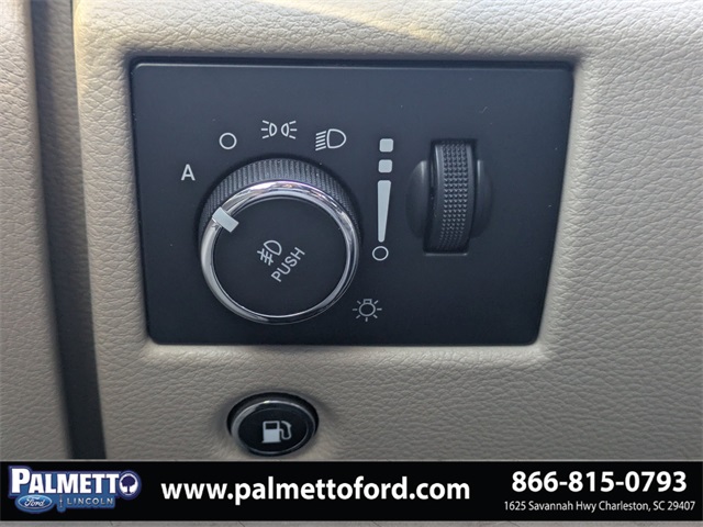 used 2017 Jeep Grand Cherokee car, priced at $15,474