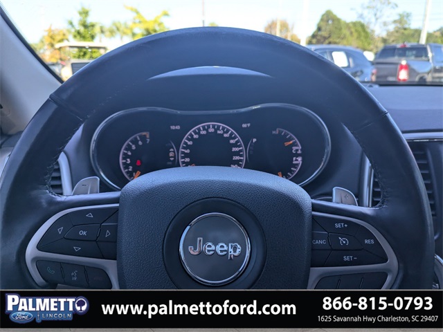 used 2017 Jeep Grand Cherokee car, priced at $15,474