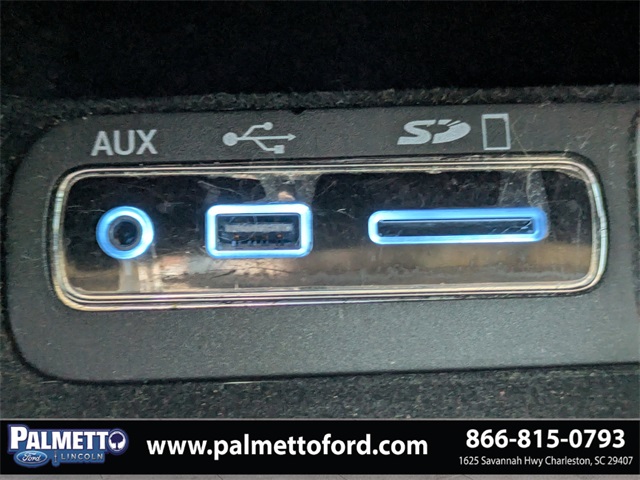 used 2017 Jeep Grand Cherokee car, priced at $15,474