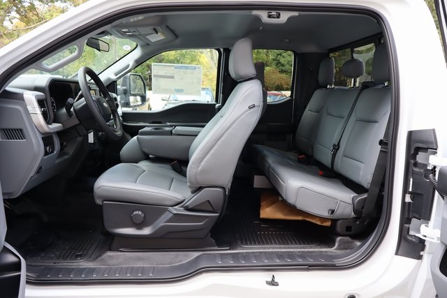 new 2025 Ford F-250SD car, priced at $48,241