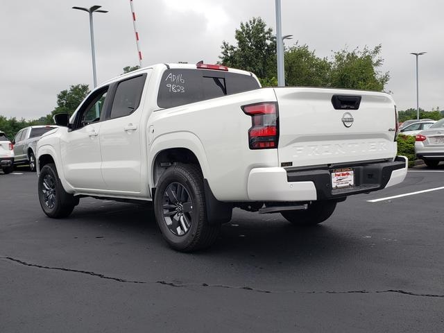 new 2025 Nissan Frontier car, priced at $36,010