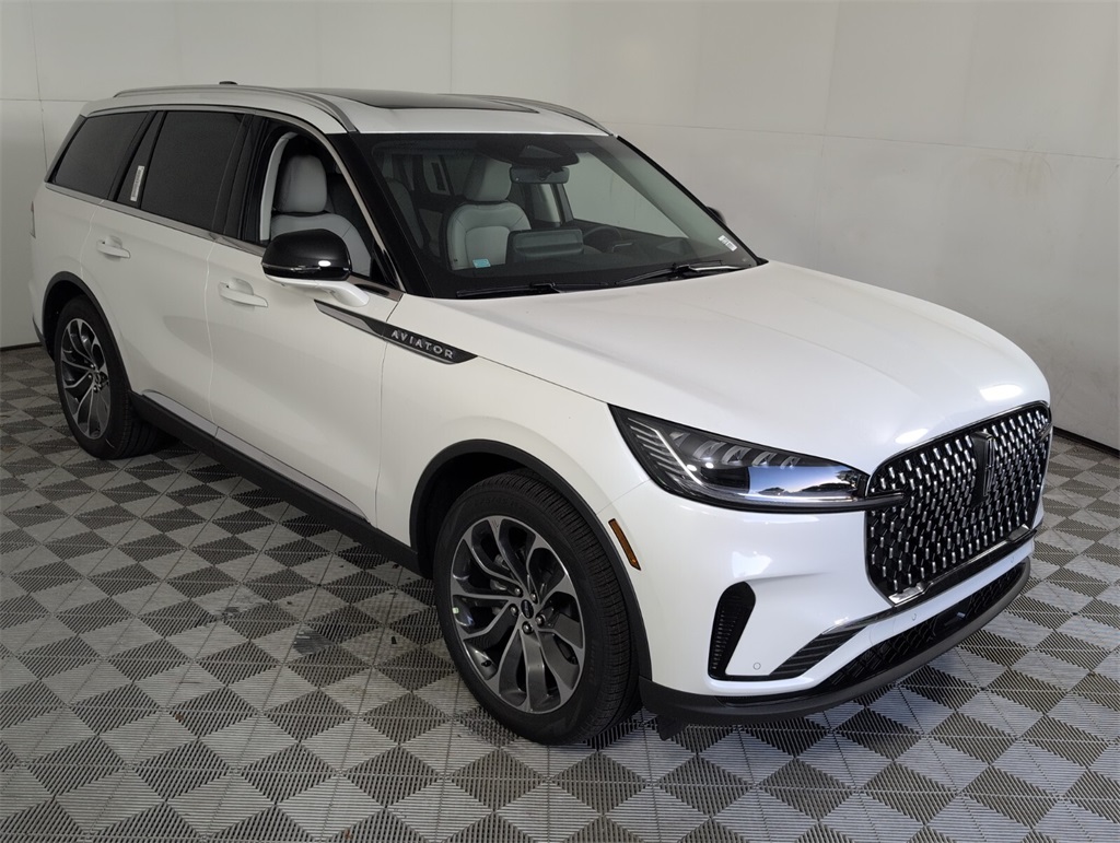 new 2025 Lincoln Aviator car, priced at $63,590