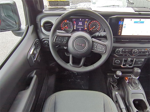 new 2025 Jeep Wrangler car, priced at $46,380