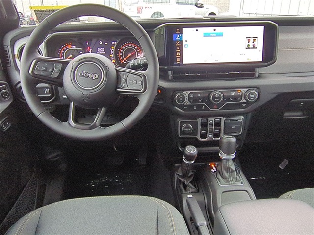 new 2025 Jeep Wrangler car, priced at $46,380