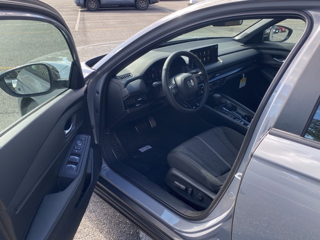 new 2025 Honda Accord Hybrid car, priced at $33,540