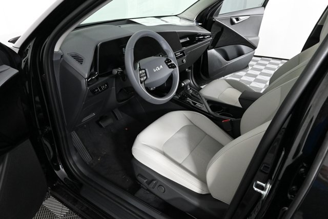 new 2025 Kia Niro car, priced at $30,787
