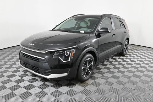 new 2025 Kia Niro car, priced at $30,787