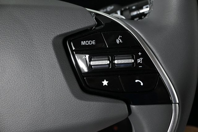 new 2025 Kia Niro car, priced at $30,787
