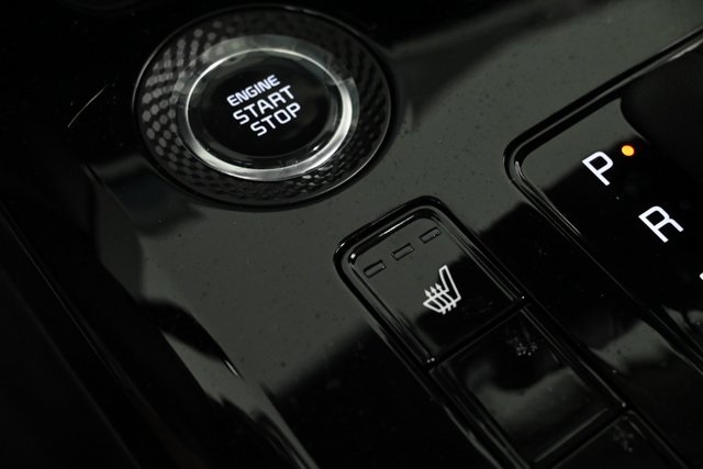 new 2025 Kia Niro car, priced at $30,787