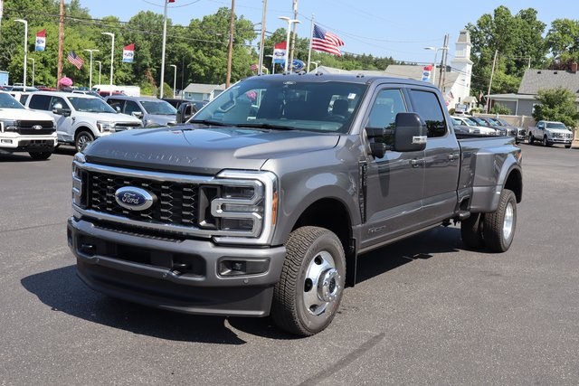 new 2025 Ford F-350SD car, priced at $98,290