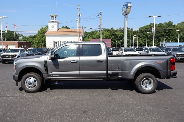 new 2025 Ford F-350SD car, priced at $98,290