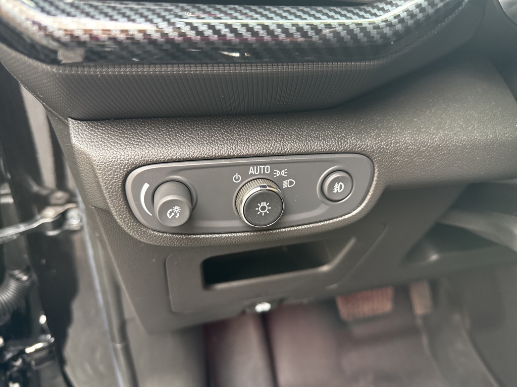 used 2023 Chevrolet TrailBlazer car, priced at $22,900