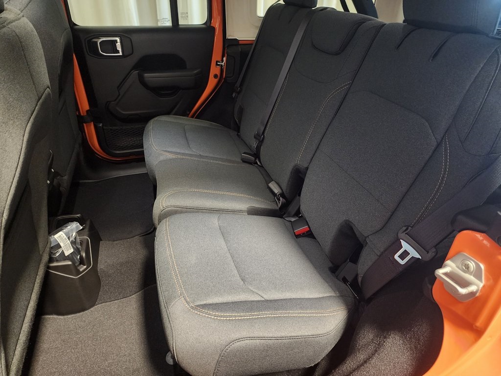 new 2025 Jeep Wrangler car, priced at $45,121