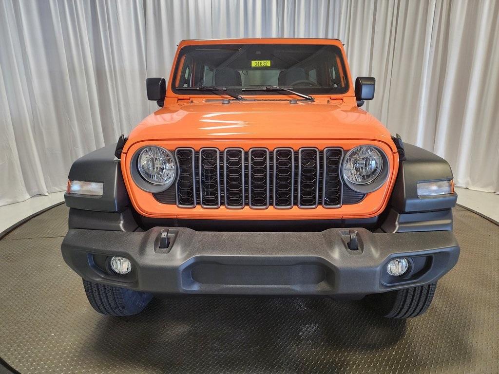 new 2025 Jeep Wrangler car, priced at $45,121