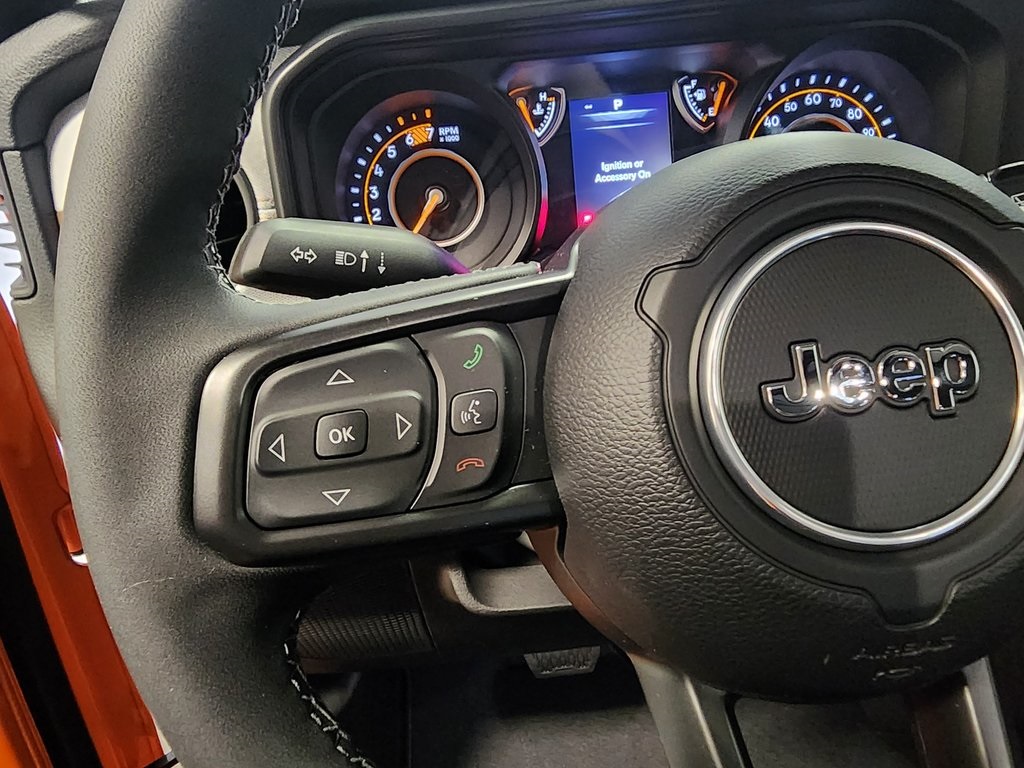 new 2025 Jeep Wrangler car, priced at $45,121